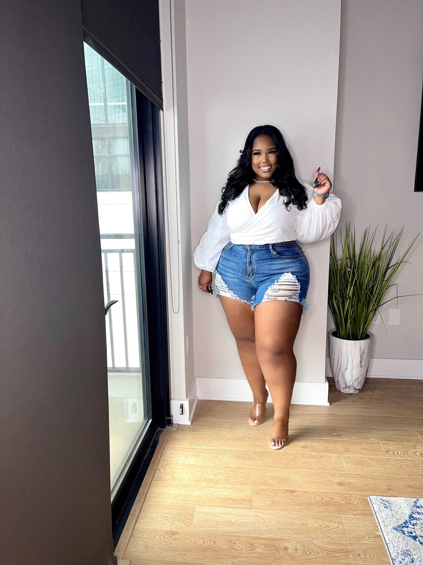 Rippy Shorts - Lecurveculturellc