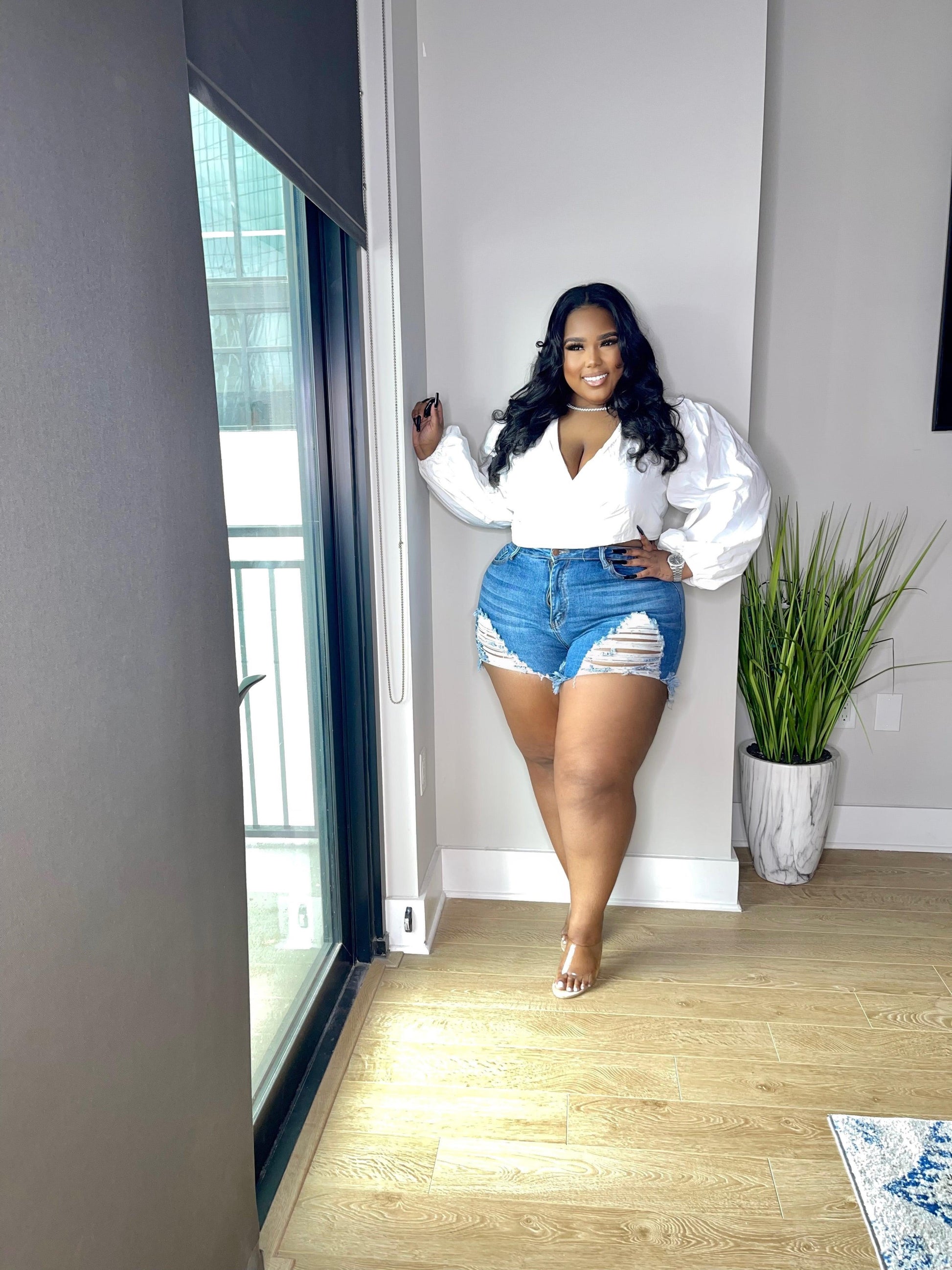 Rippy Shorts - Lecurveculturellc